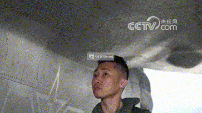 unknown_2025.01.04-16.23 00_00_10-00_00_12_gif.gif