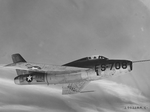 YF-84J Pic 2.jpg