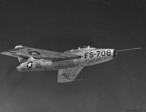 YF-84J Pic 3.jpg