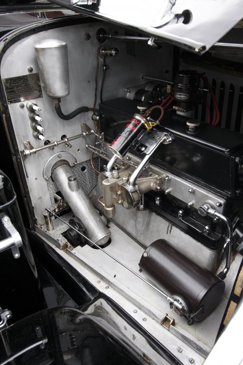 7990134-1-7.jpg