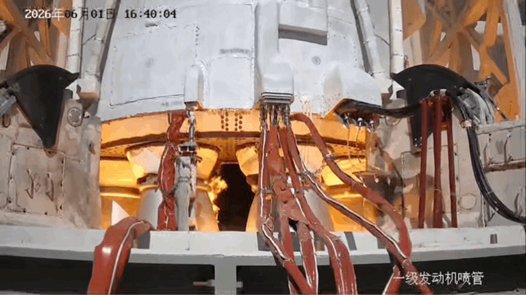006aWhMSgy1ieorenmcn7g30lc0bze83.gif
