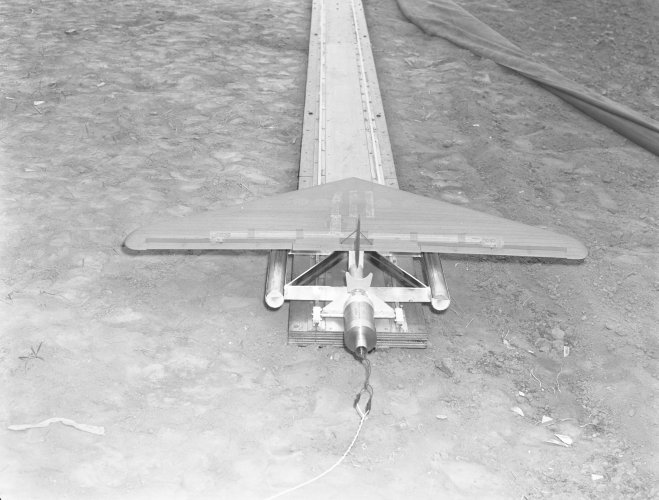 13516-015 Project 16 JB-1A scale model on launch  sled.jpg