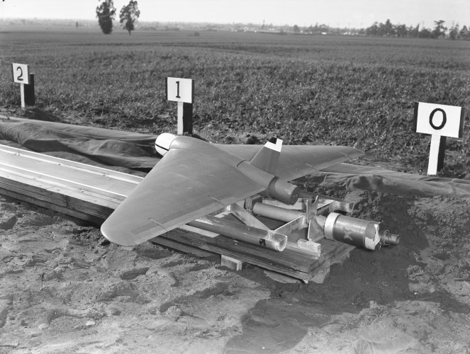 13516-025 Project 16 JB-1A scale model on launch  sled.jpg