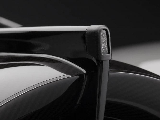 f32ccb37f0aef1afe52eb3e515e119c36b0753f0.jpg