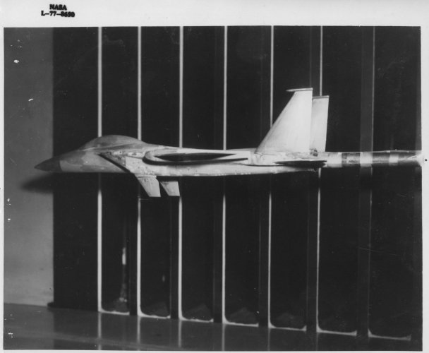 AFTI-15, Building 1251; December 14, 1977.jpg