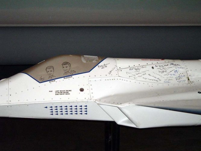 X-36%20U%20Wright.jpg
