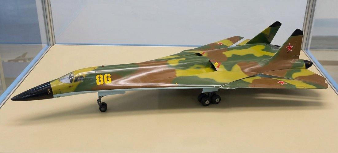 20260729_Sukhoi_Su-24BM2_004.jpg
