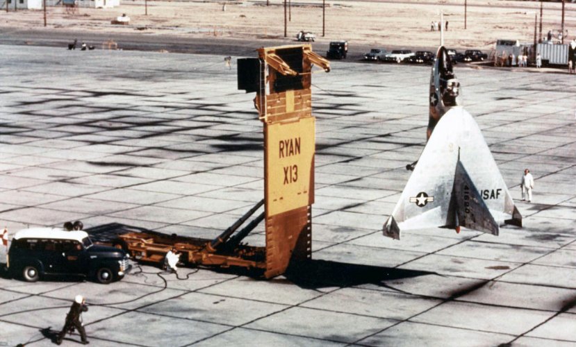 Ryan X-13 - 2.jpg