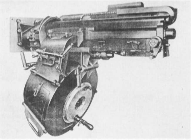 MG C_30L MG102.jpg