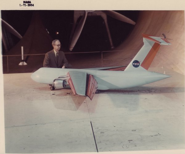 b-23642.jpg