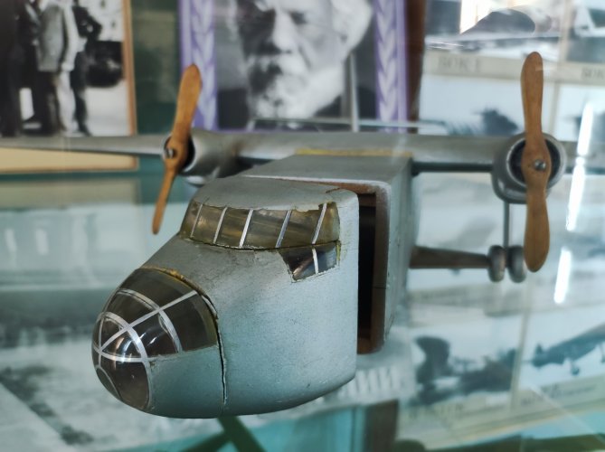 Il-34 (3).jpg