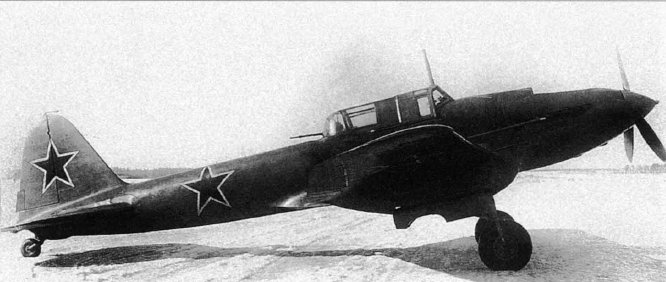 Il-8 (1943).jpg