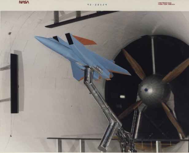 b-23536.jpg