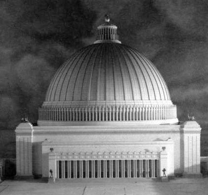Bundesarchiv_Bild_146-1986-029-02,__Germania_,_Modell__Große_Halle_~2.jpg