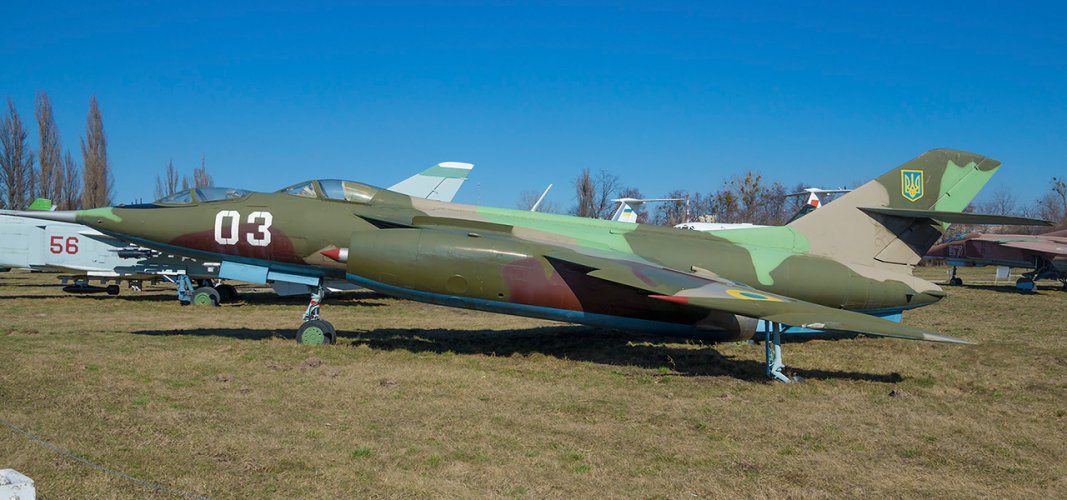 yak-28-1_1429205995_1.jpg