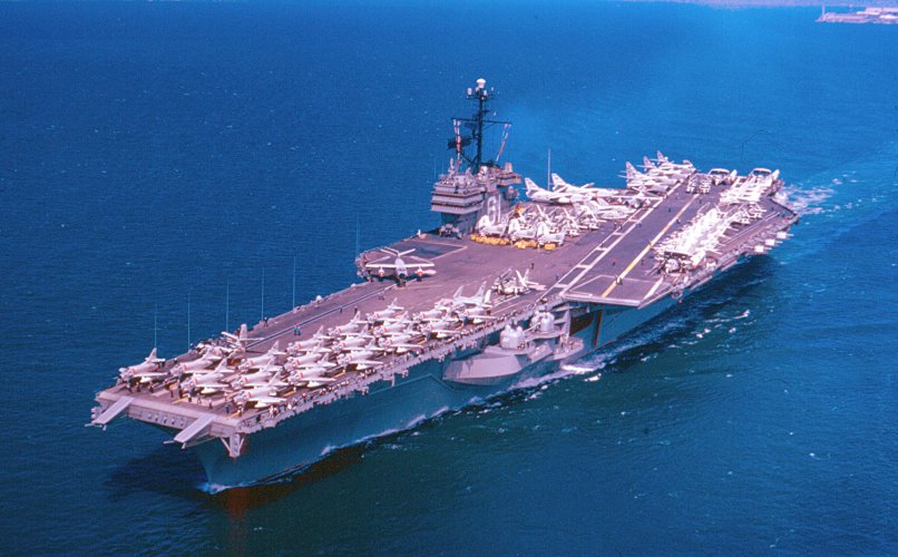 USS_RANGER_august_1961_(6051633307).jpg