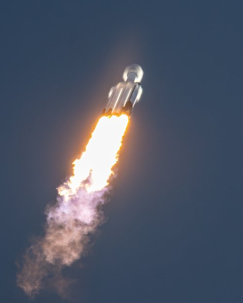 HQ-EofeWoAEdtJ5.jpg