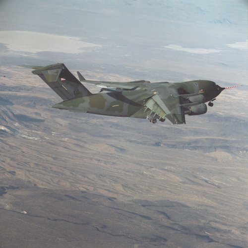 891189_McD_C17.jpg