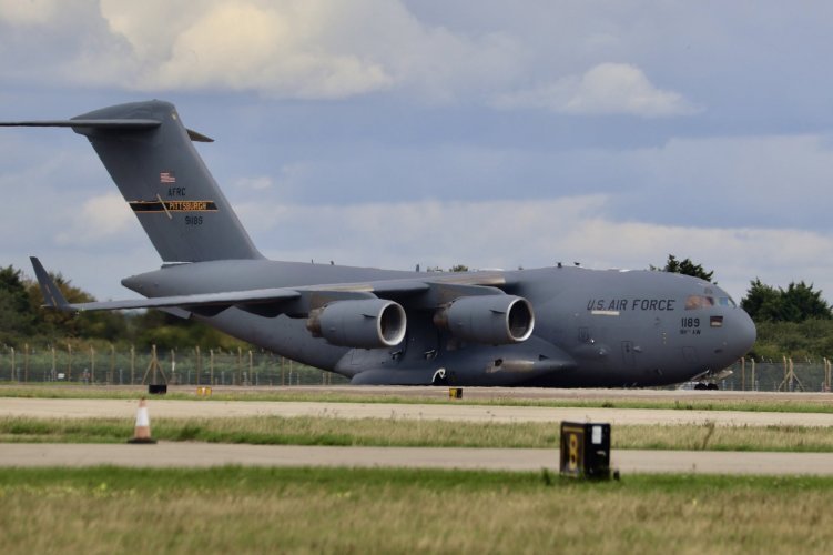 891189_C17A_1.jpg