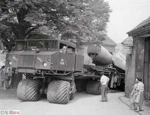 MM-1 Teracruzer in germany.jpg