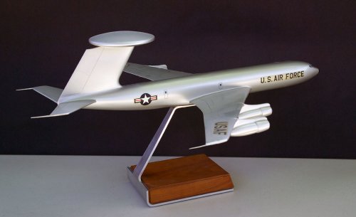 Boeing E-3 Tail Radome.jpg