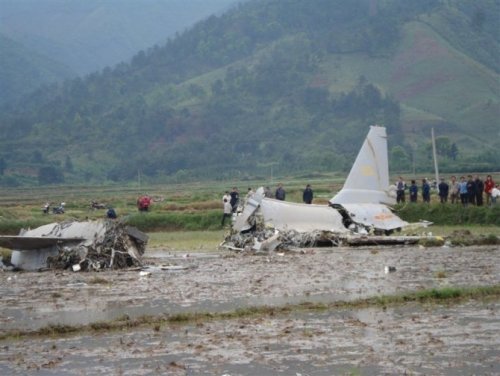 J-10 crash 1.jpg