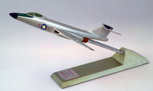McDonnell F-101A 01.jpg