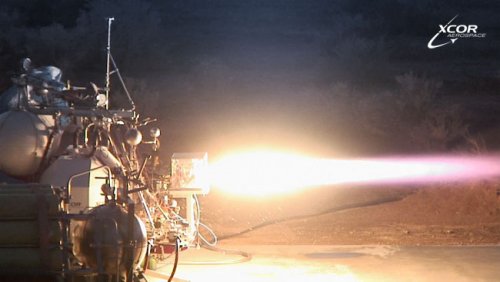 2008-12-15 lynx_engine_first-fire.jpg