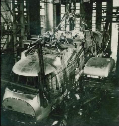 Z-7 under construction 3.jpg