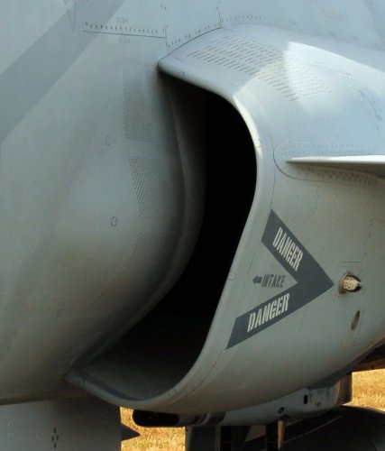 JF-17_intake.jpg