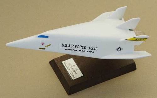 Martin X-24C desktop model.jpg