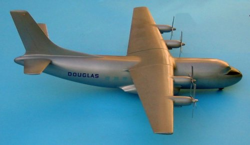Douglas 1940 (DC-9) 02.jpg