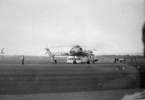 Vintage Airplane Photo B375 enhanced.jpg