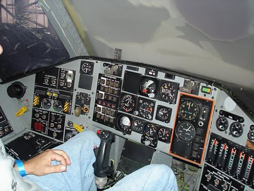 Tacit_Blue_cockpit.jpg