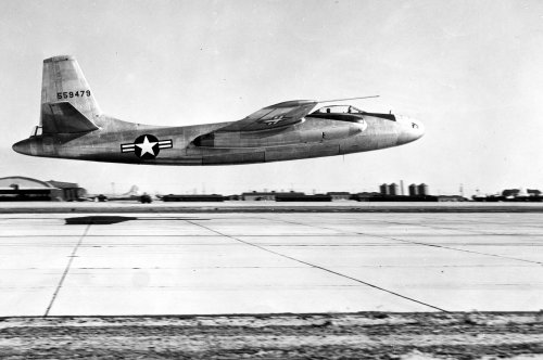 XB-45 high-speed low-level pass at Muroc.jpg