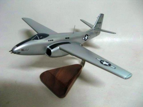 Bell XP-83 Model.jpg