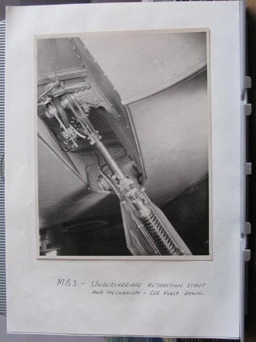 Martin Baker MB3 Undercarriage 3.JPG