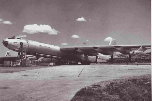 B-36H Tanker.jpg