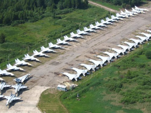 MiG-31_storage2.jpg