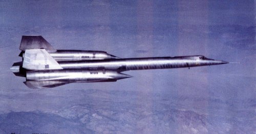 lockheed_a-12_article121_10-jul-62.jpg