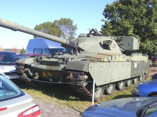 Vickers Chieftain 1000 Main Battle Tank.JPG