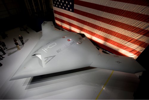 X-47B-roll-out-3.jpg