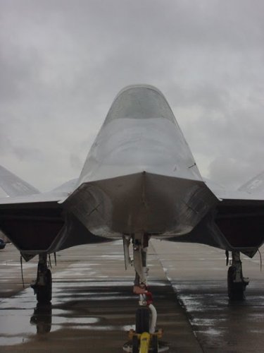 YF-23 morning head-on shot Fw.jpg