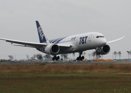 787 in Sendai  airport.jpg