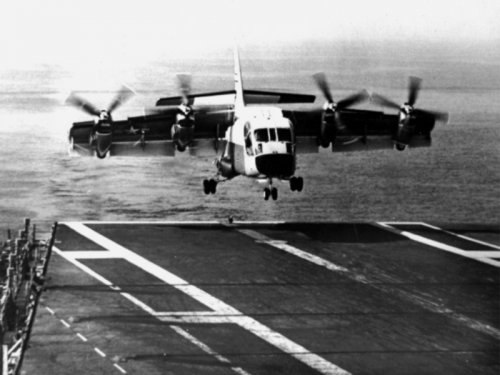 XC-142_landing_on_USS_Bennington_(CVS-20)_1966.jpg