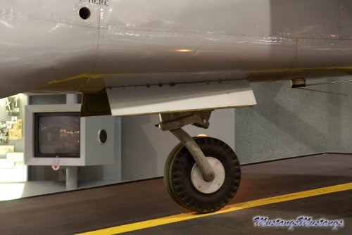 XP-51 Mustang SN 41-038 (17).jpg
