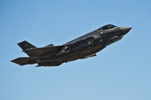F-35800-FirstTrainingMissionfromEglinAFB06-Mar-2012.jpg