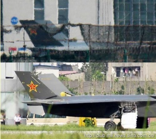 J-20 maybe 2. prototype - 30.3.12 comparison to 2001.jpg