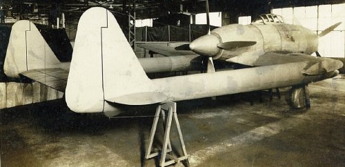 Ki-94-1 tail.jpg