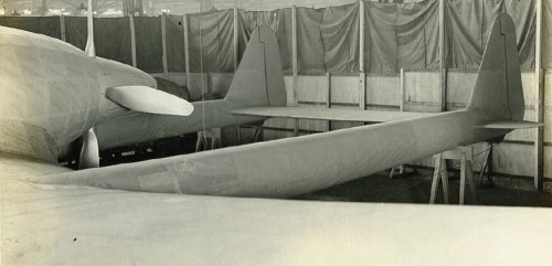 Ki-94-1 tail stabilizer.jpg